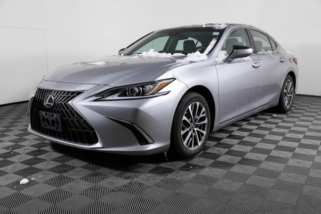 2025 Lexus ES Hybrid