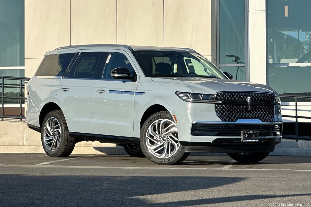 2025 Lincoln Navigator Reserve 4WD