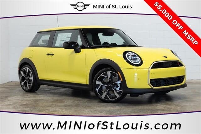 2025 MINI Cooper S Signature Trim 2-door Hatchback