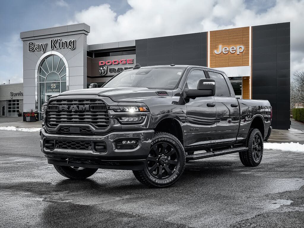 2025 RAM 2500 Big Horn Crew Cab 4WD