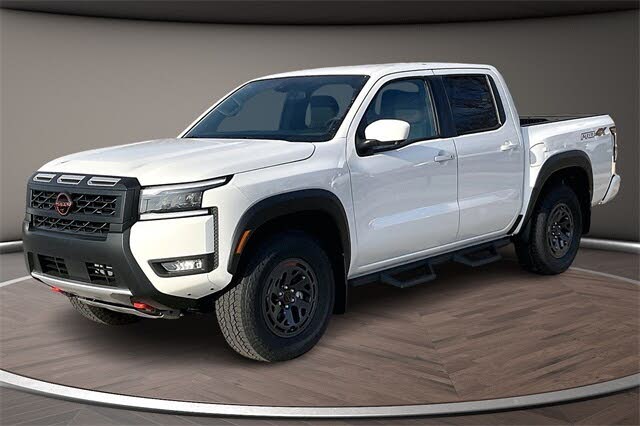 2026 Nissan Frontier PRO-4X Crew Cab 4WD