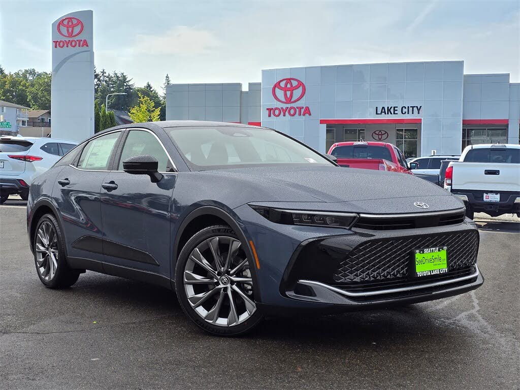 2026 Toyota Crown Limited AWD
