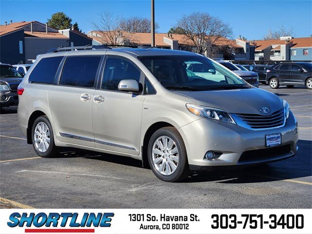 2017 Toyota Sienna Limited Premium 7-Passenger AWD