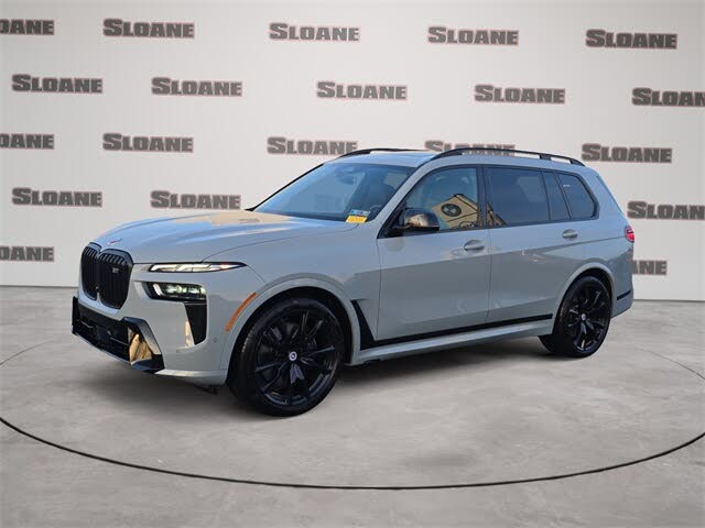 2023 BMW X7 M60i AWD