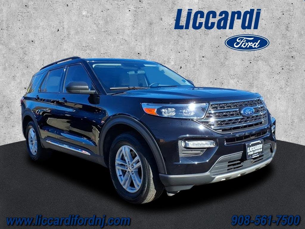 2023 Ford Explorer XLT AWD