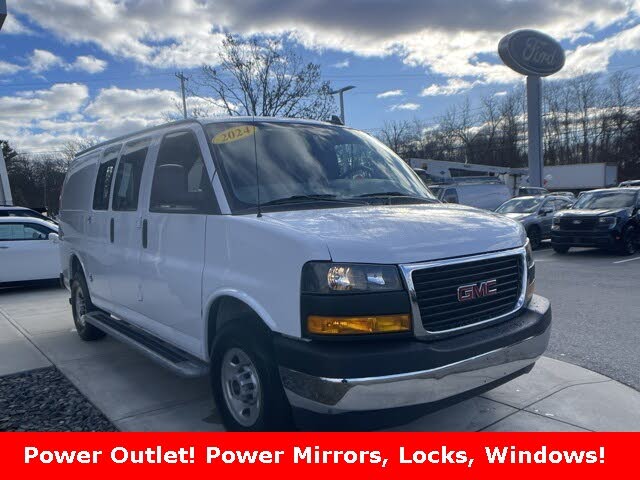 2024 GMC Savana Cargo 2500 RWD