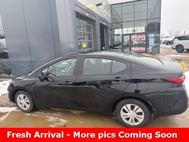2025 Nissan Versa S FWD