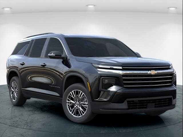 2026 Chevrolet Traverse LT FWD