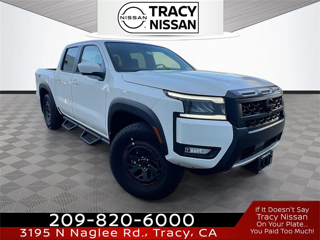 2026 Nissan Frontier PRO-4X Crew Cab 4WD