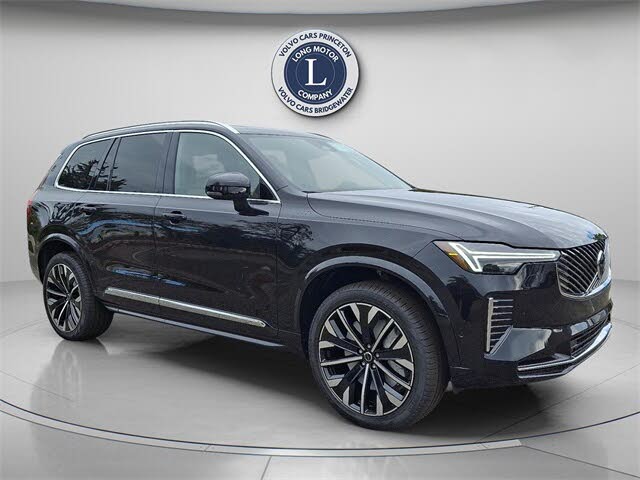 2026 Volvo XC90 B5 Plus 7-Passenger AWD