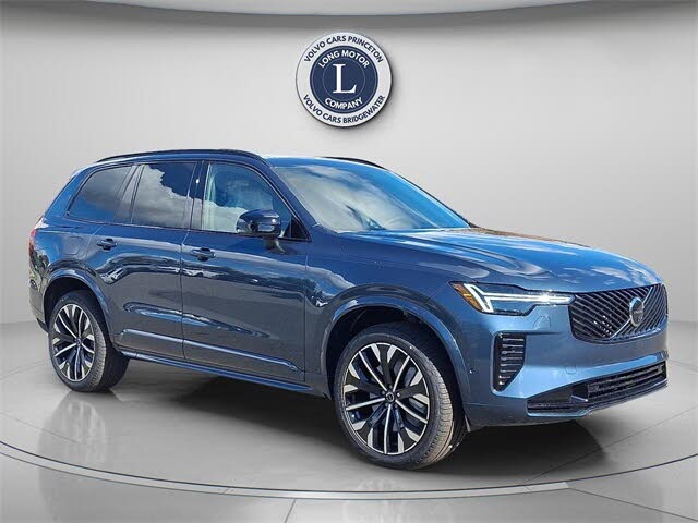 2026 Volvo XC90 B6 Ultra Dark 7-Passenger AWD