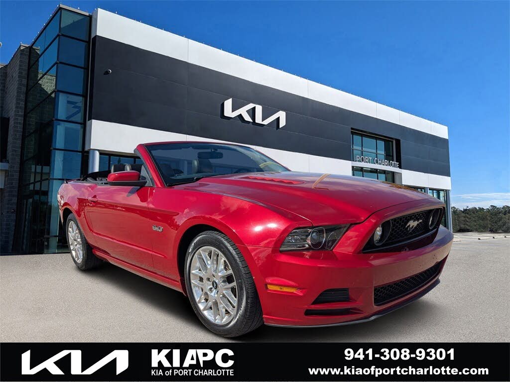 2013 Ford Mustang GT Premium Convertible RWD