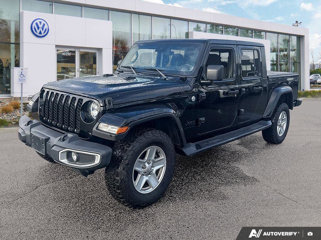 2021 Jeep Gladiator Sport S Crew Cab 4WD