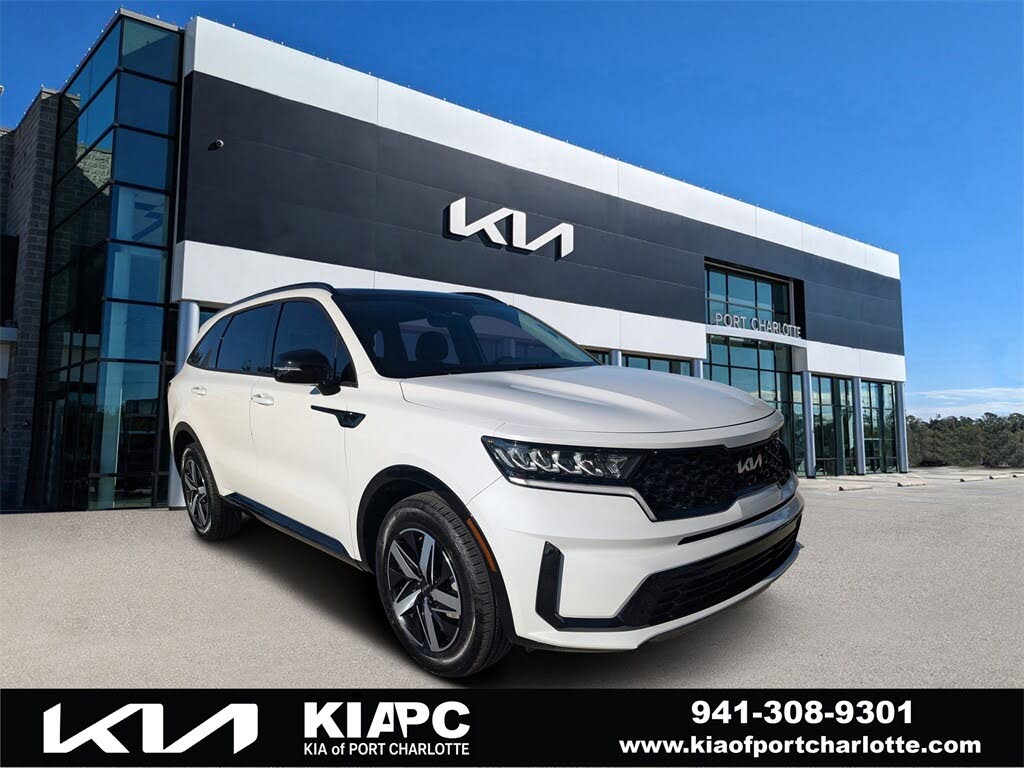 2023 Kia Sorento S FWD