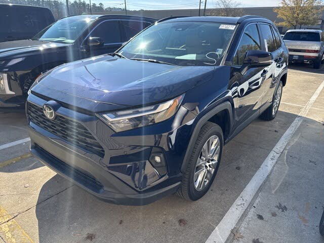 2023 Toyota RAV4 XLE Premium FWD
