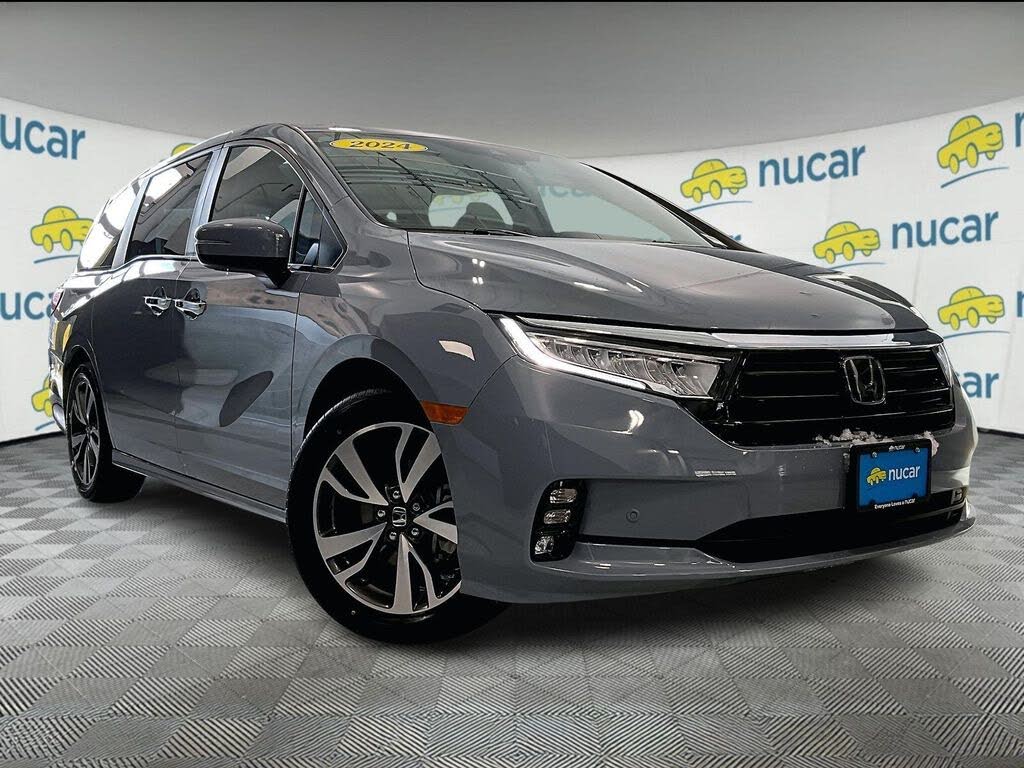 2024 Honda Odyssey Touring FWD