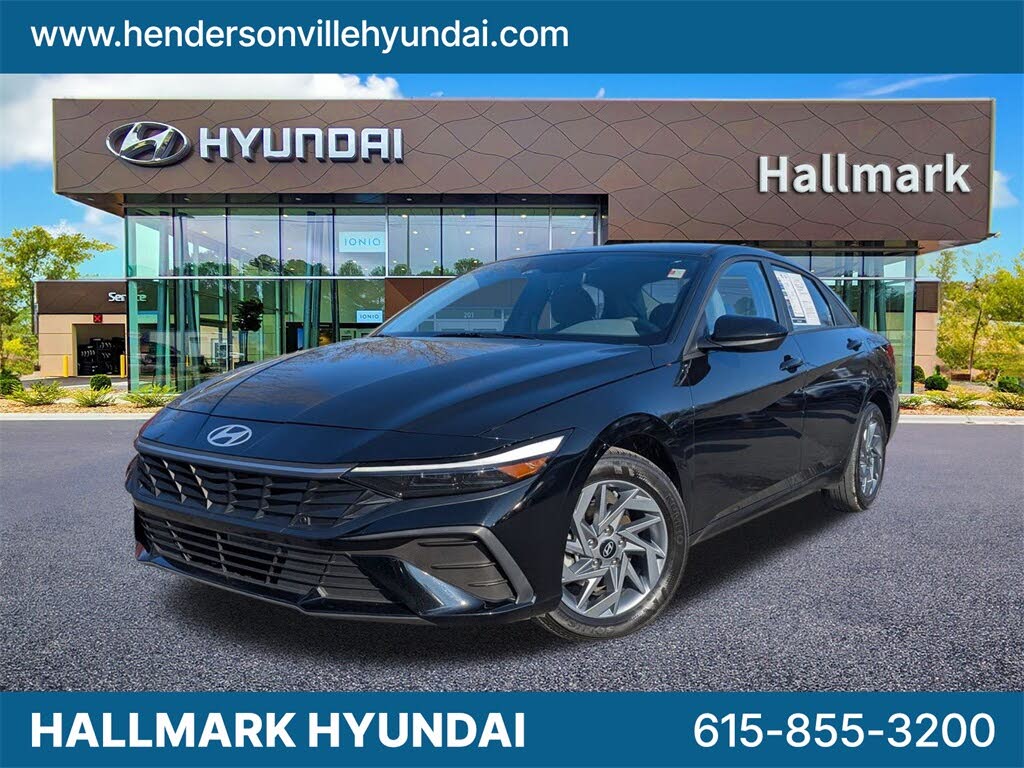 2024 Hyundai Elantra SEL FWD