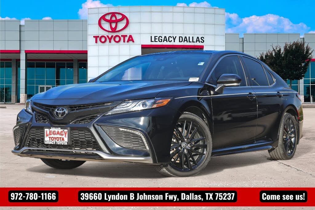 2024 Toyota Camry XSE FWD