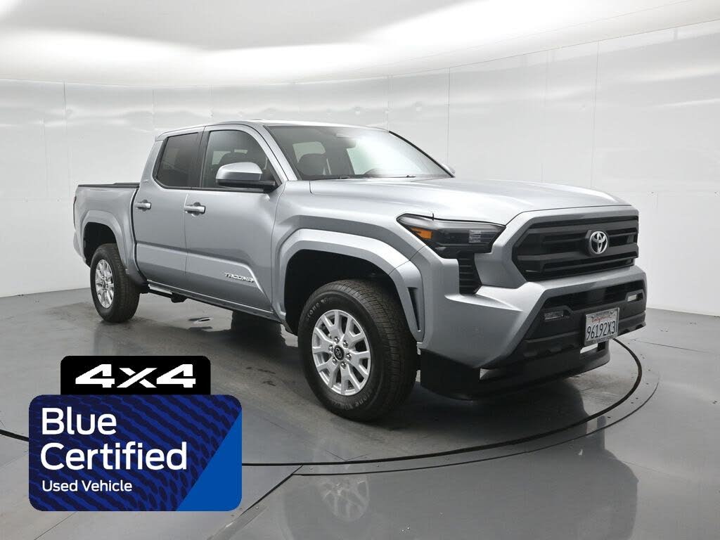 2024 Toyota Tacoma SR5 Double Cab 4WD