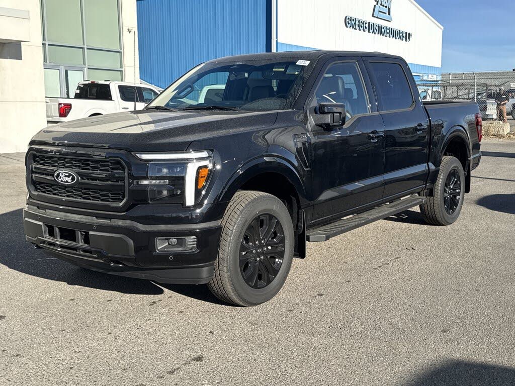 Ford F-150 Lariat SuperCrew 4WD 2025