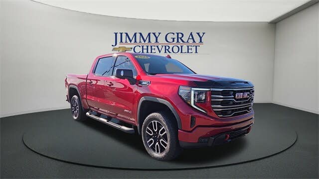 2025 GMC Sierra 1500 AT4 Crew Cab 4WD