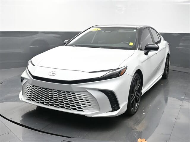 2025 Toyota Camry XSE FWD