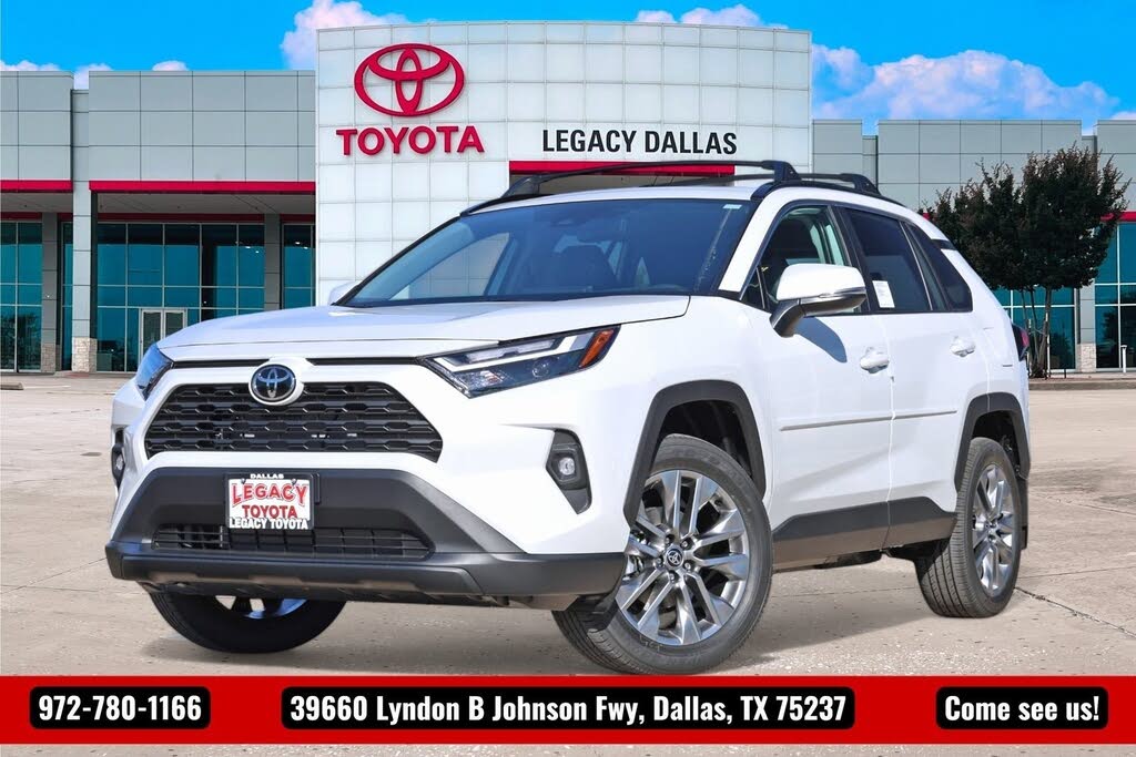 2025 Toyota RAV4 XLE Premium FWD