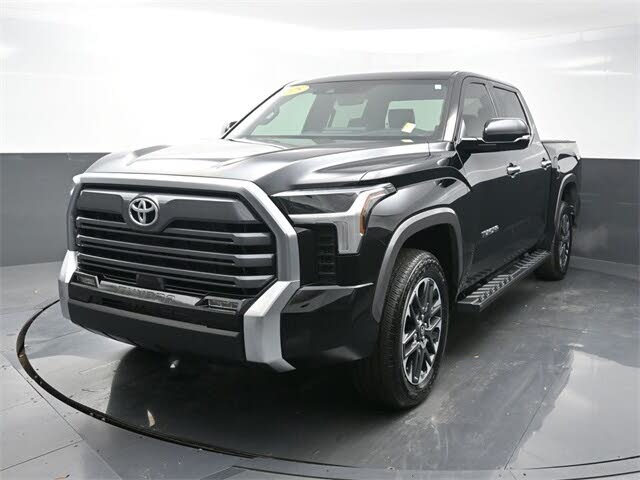 2025 Toyota Tundra Limited CrewMax Cab 4WD