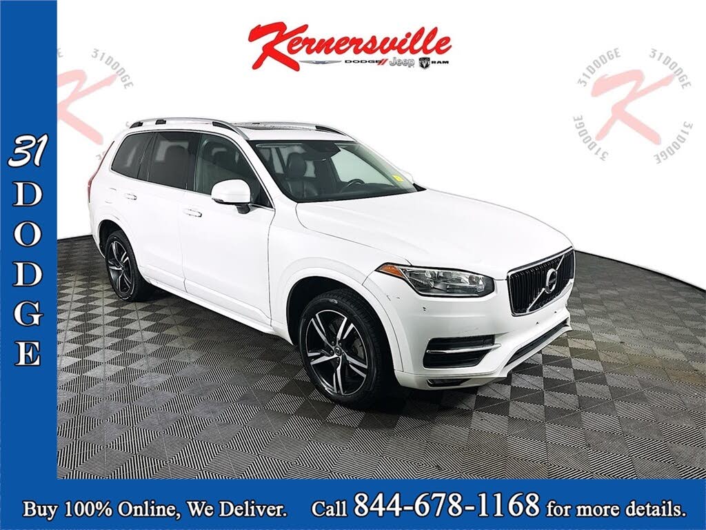 2016 Volvo XC90 T5 Momentum AWD