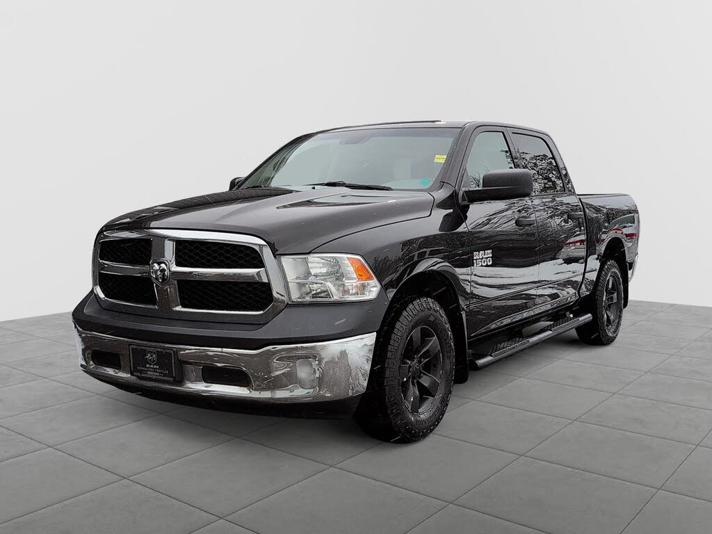 RAM 1500 ST Crew Cab 4WD 2017
