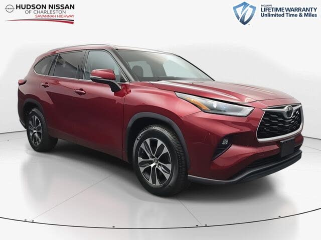 2021 Toyota Highlander XLE FWD