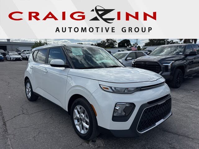 2022 Kia Soul LX FWD