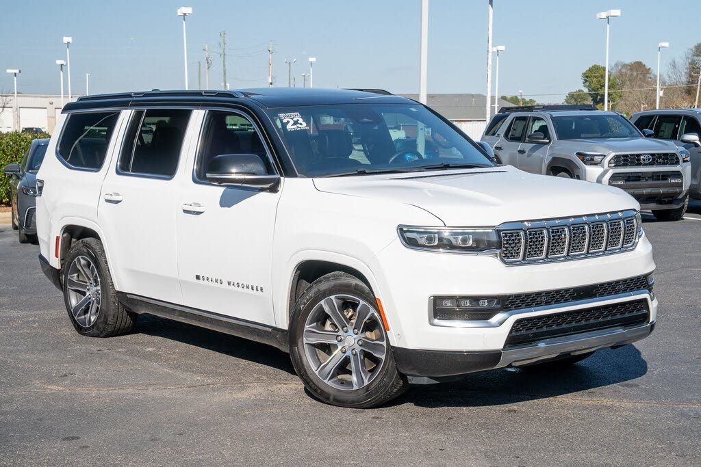 2023 Jeep Grand Wagoneer 4WD