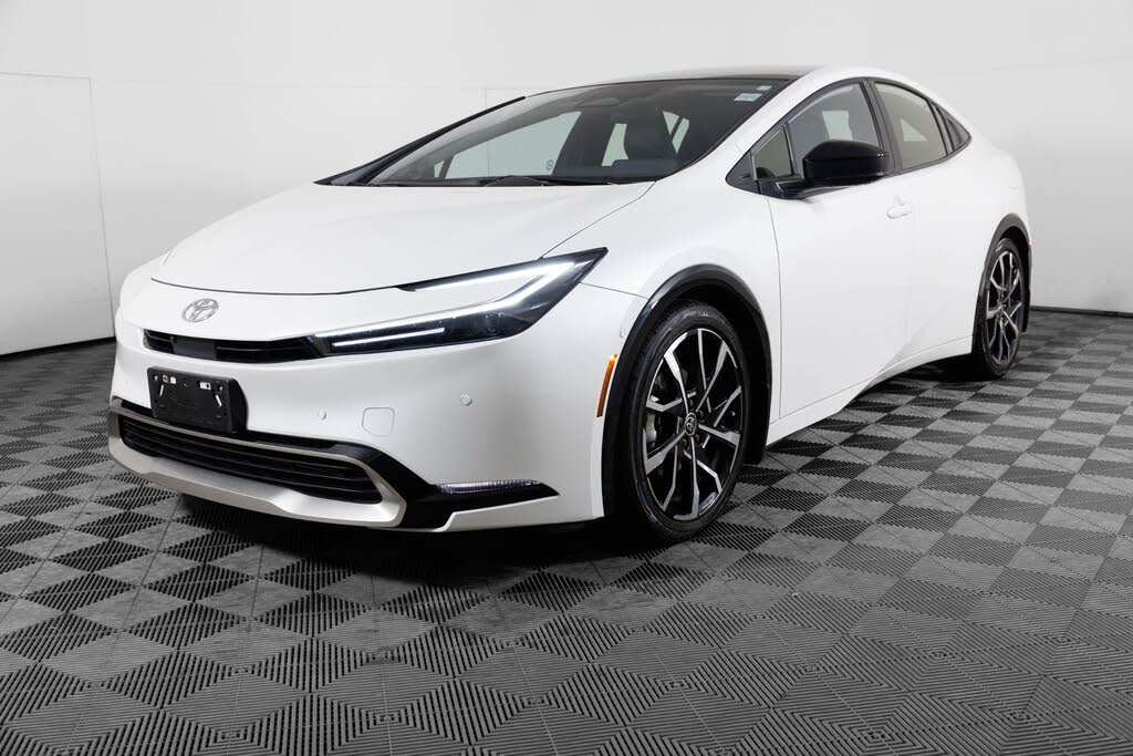 2024 Toyota Prius Prime XSE FWD