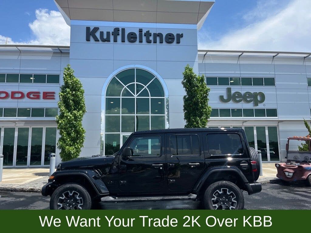 2025 Jeep Wrangler Sahara 4-Door 4WD