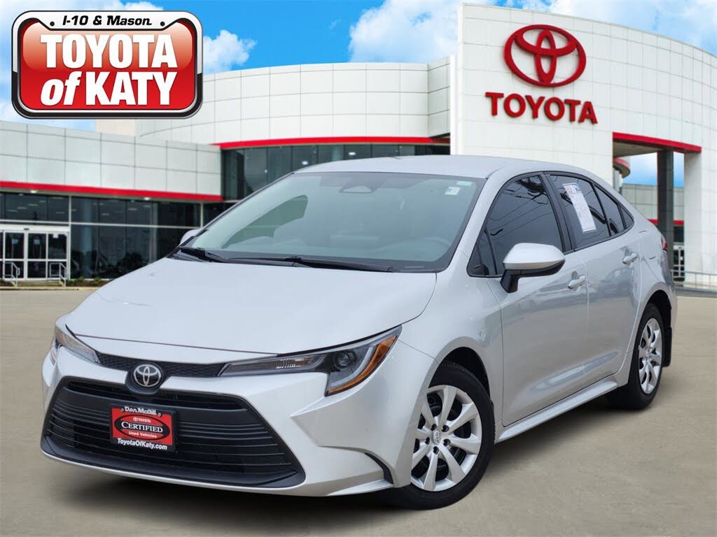 2025 Toyota Corolla LE FWD