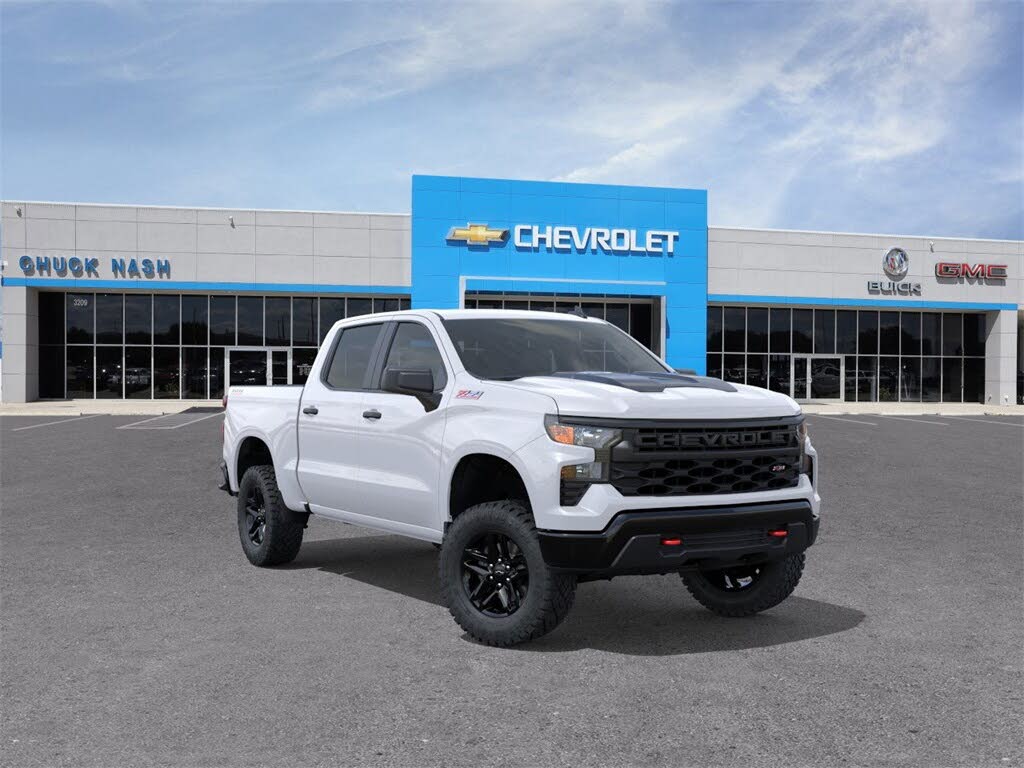 2026 Chevrolet Silverado 1500 Custom Trail Boss Crew Cab 4WD