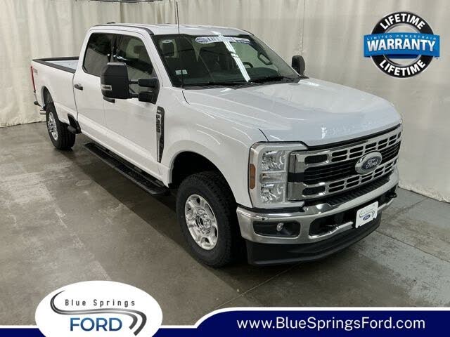 2026 Ford F-350 Super Duty XLT Crew Cab 4WD