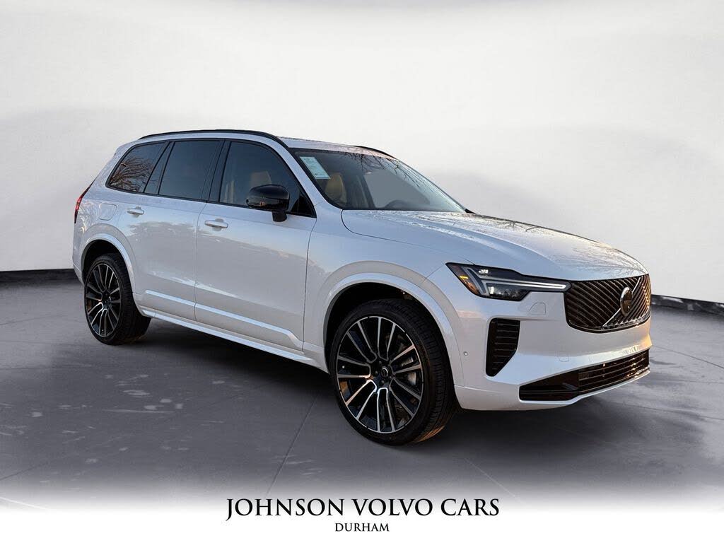 2026 Volvo XC90 B6 Ultra Dark 7-Passenger AWD