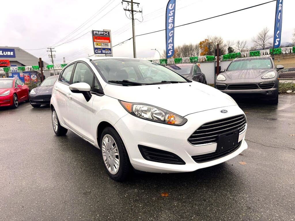 2014 Ford Fiesta SE Hatchback