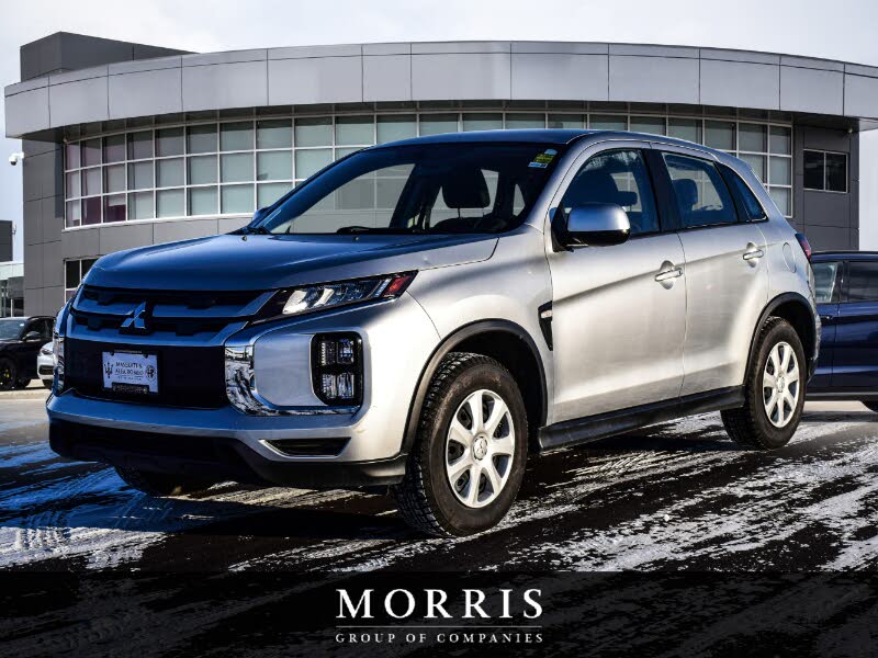 2023 Mitsubishi RVR ES FWD