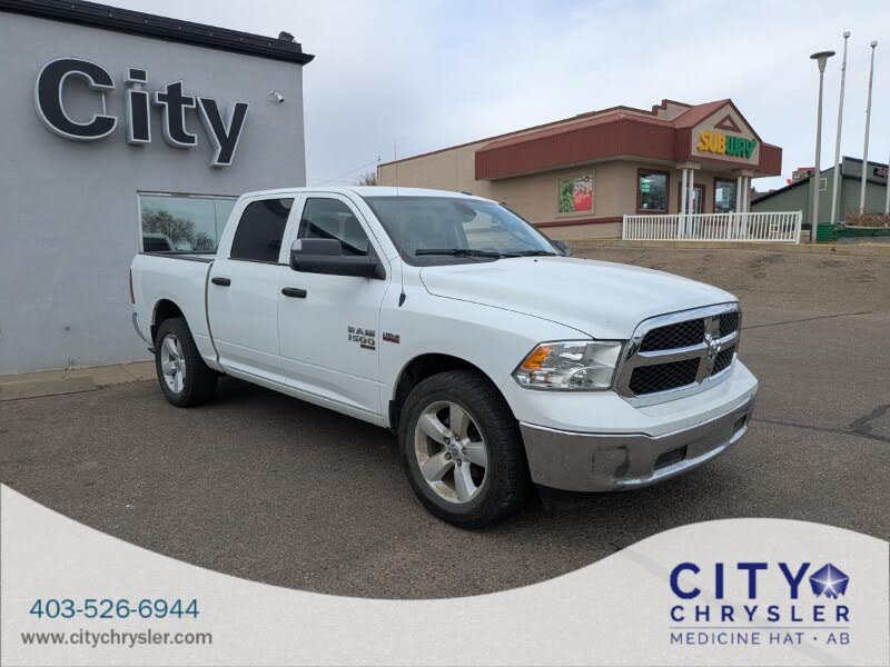 2023 RAM 1500 Classic SLT Crew Cab 4WD
