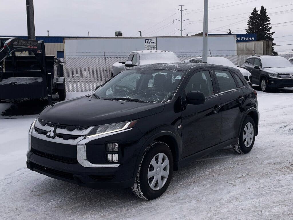 2024 Mitsubishi RVR ES AWC