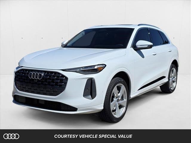 2025 Audi Q5 quattro Premium Plus 40 TFSI