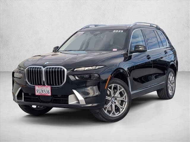 2025 BMW X7 xDrive40i AWD