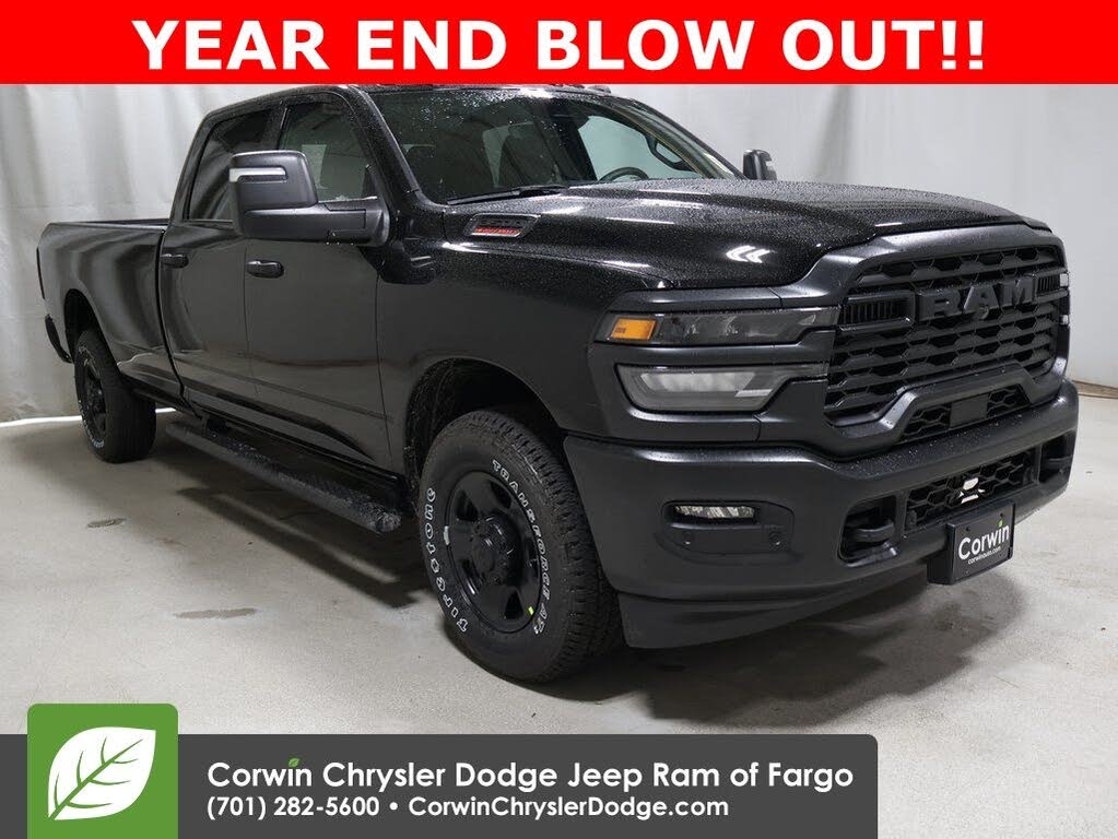 2025 RAM 3500 Tradesman Crew Cab LB RWD