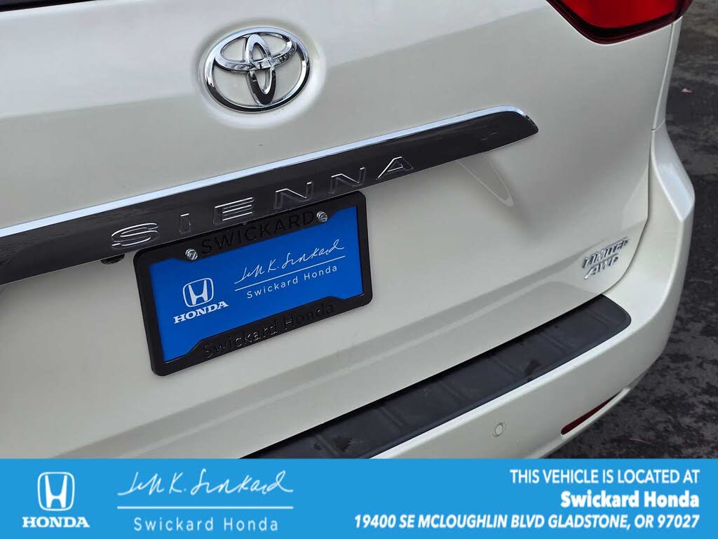 2019 Toyota Sienna Limited Premium 7-Passenger AWD