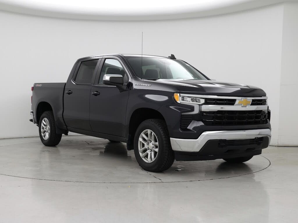 2022 Chevrolet Silverado 1500 LT Crew Cab 4WD
