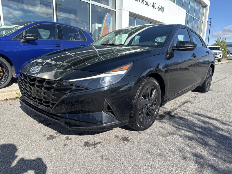 2022 Hyundai Elantra Preferred FWD