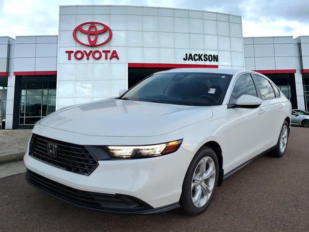 2023 Honda Accord LX FWD